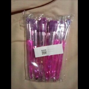 Purple and Pink Makeup Brush Set